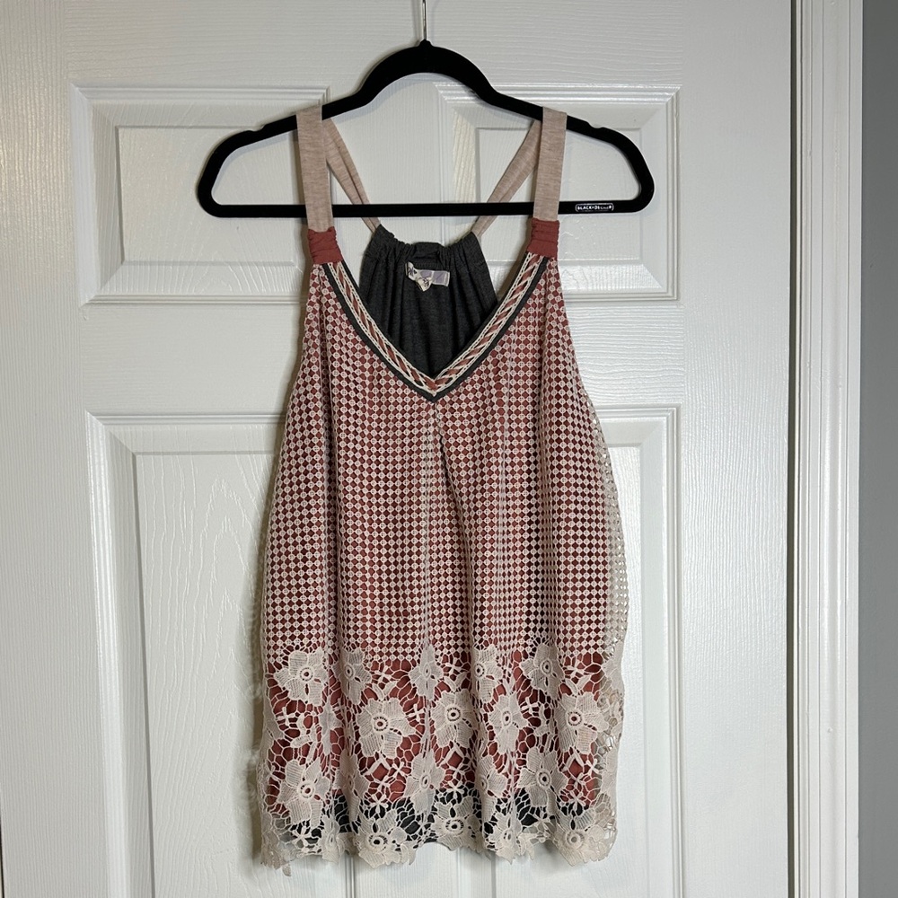2016 tank top
